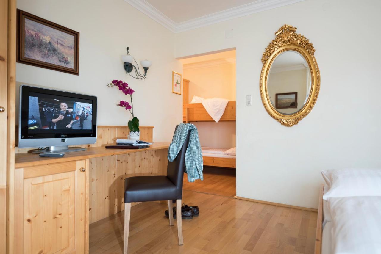 Hotel & Restaurant Ragginger Attersee Нусдорф ам Атерзее Екстериор снимка