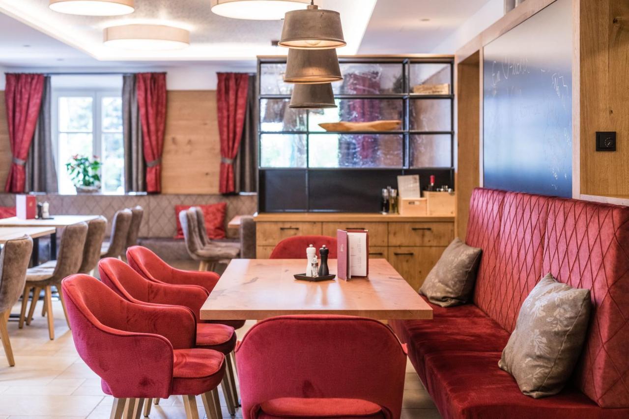 Hotel & Restaurant Ragginger Attersee Нусдорф ам Атерзее Екстериор снимка