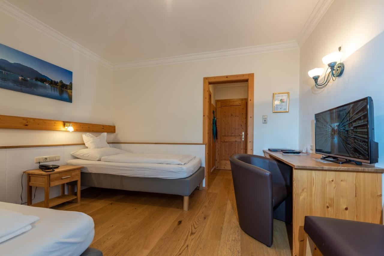 Hotel & Restaurant Ragginger Attersee Нусдорф ам Атерзее Екстериор снимка